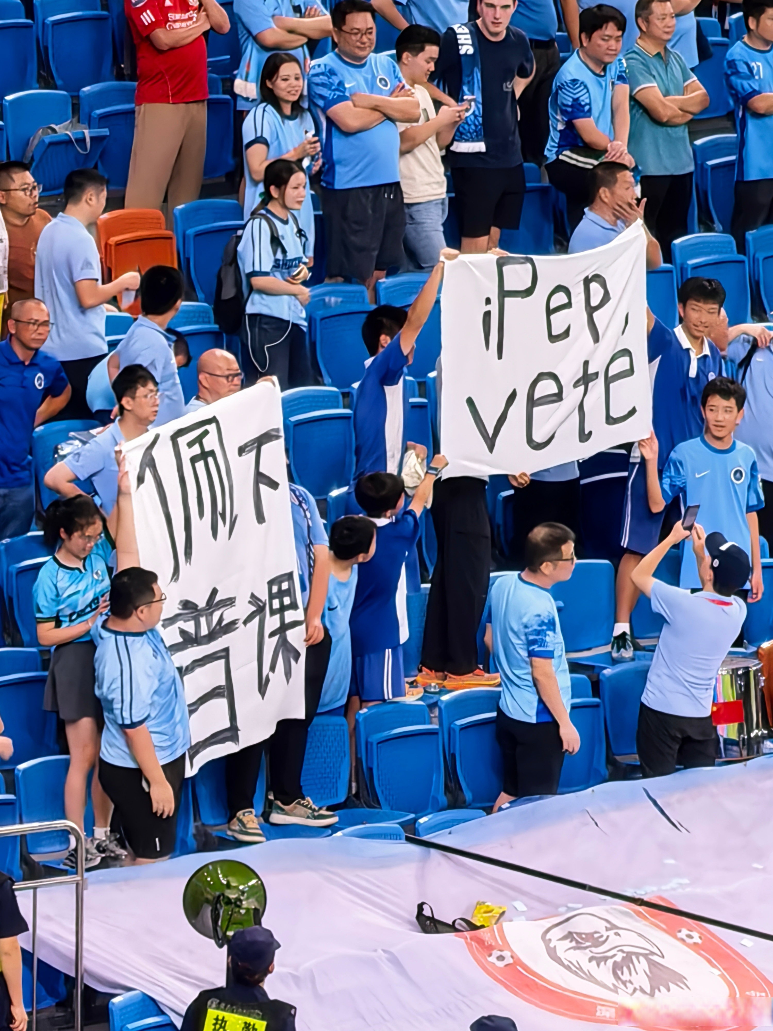 关于深圳男篮冲刺阶段豪取连胜里程碑夜拜仁慕尼黑豪取连胜，风云突变西汉姆冲刺阶段伤情更新都惊呆了的信息